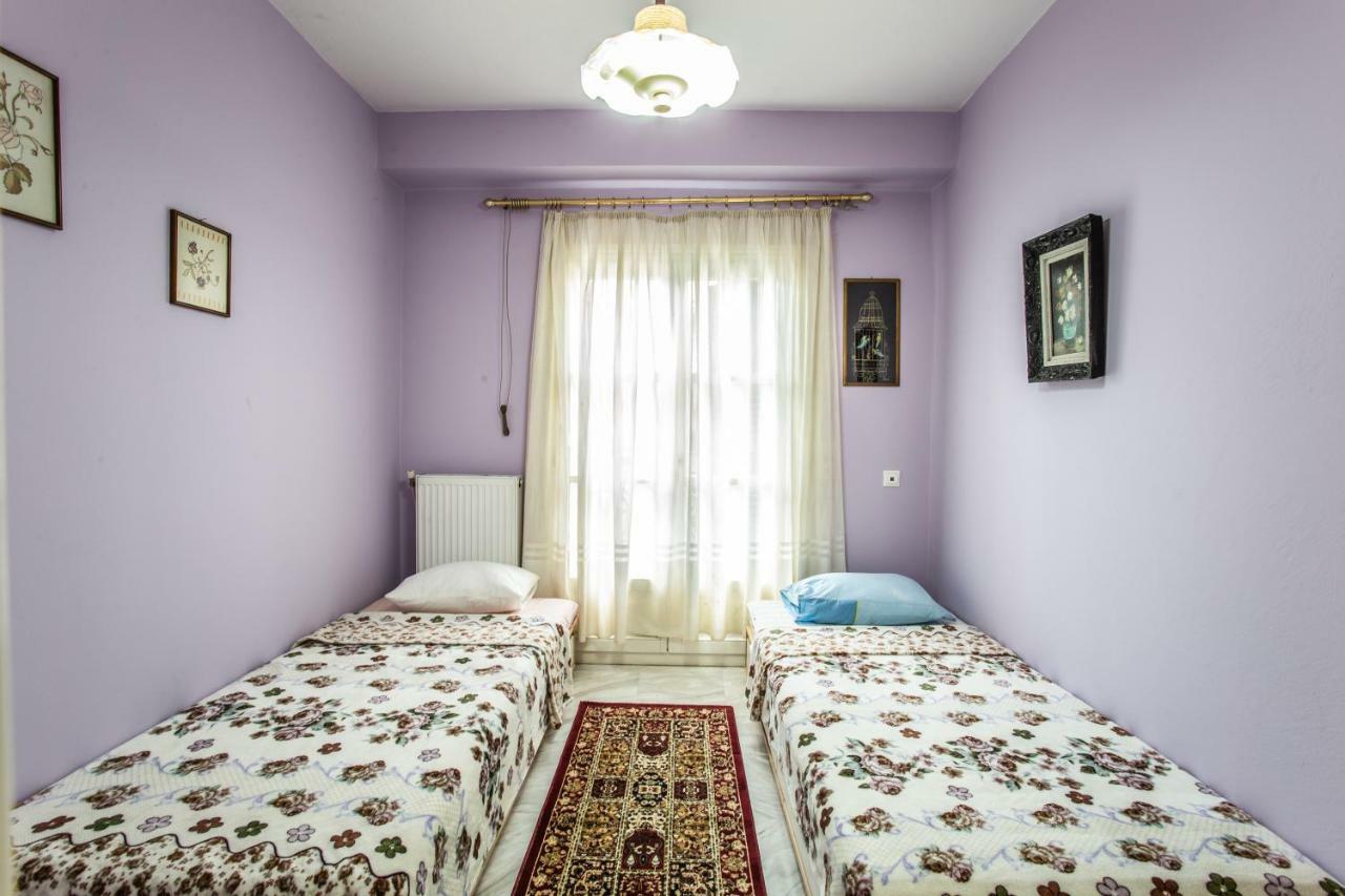 סלוניקי Apartment In Kalamaria מראה חיצוני תמונה