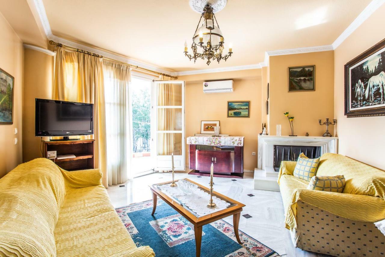 סלוניקי Apartment In Kalamaria מראה חיצוני תמונה
